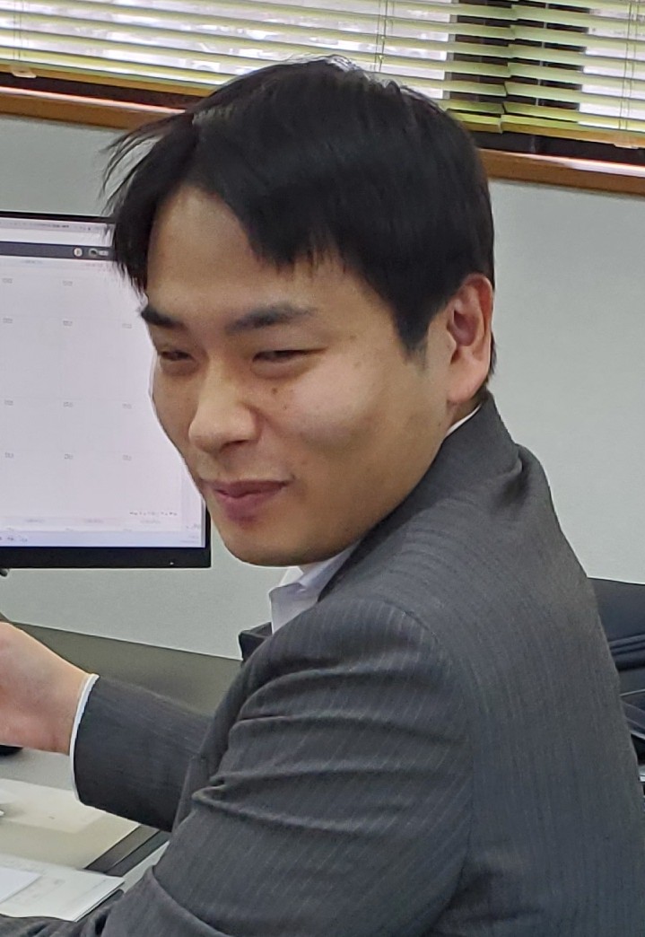 田邉 亮